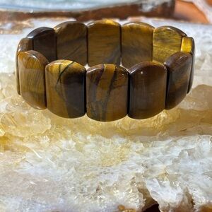Bold Brown Tiger's Eye Bracelet with Glossy Finish
